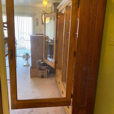 Display Cabinet