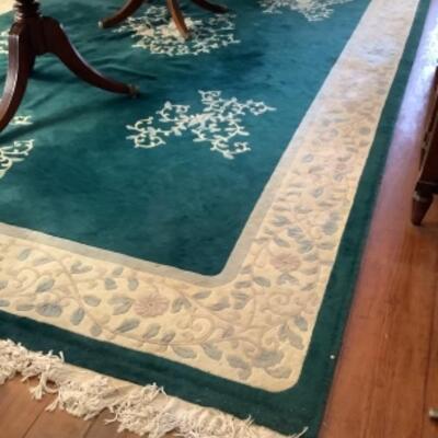 2201 Green And Ivory Sculpture Chinese Wool Rug