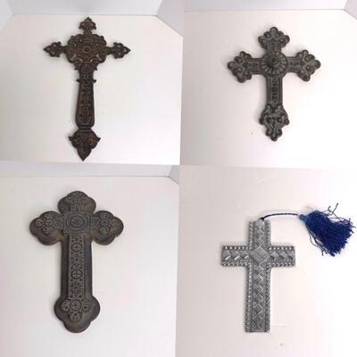 Set of (4) Crosses 