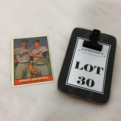 -30- KOUFAX | PODRES | Dodger Southpaws | 1961 TOPPS Card #207