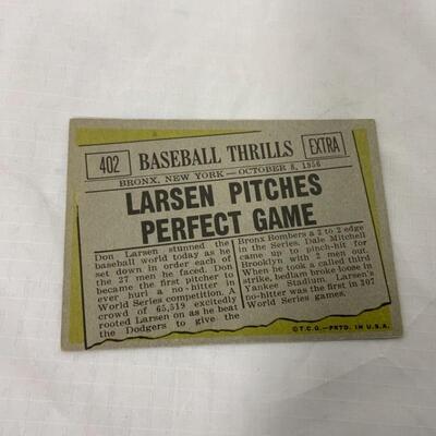 -31- LARSEN | Pitches Perfect Game | 1961 TOPPS Card #402