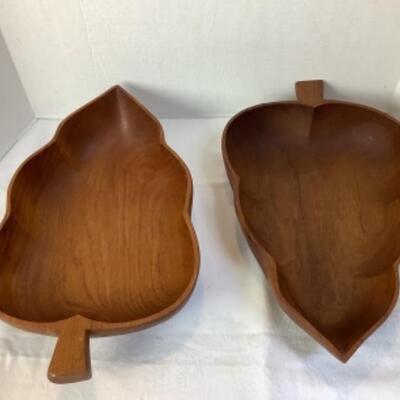 2220 Pair of Wood Leaf Shaped Bowls