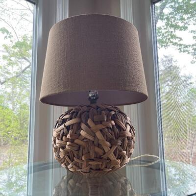 Super Cool Woven Seagrass Table Lamp 