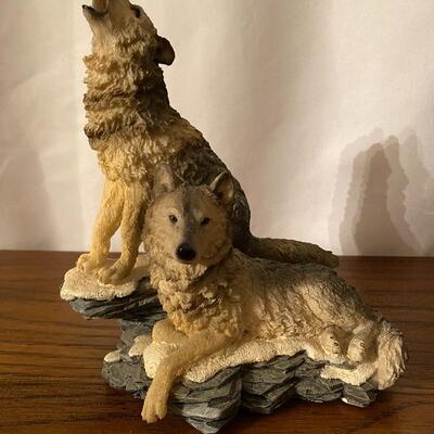 Wolf pr Figurine