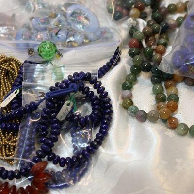 Quality beads! Strands, loose, Lapis, Malichite, Agate, Sterling, Carnelian, Artwork, Glass, Wedding Cake