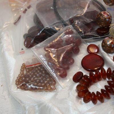 Quality beads! Strands, loose, Lapis, Malichite, Agate, Sterling, Carnelian, Artwork, Glass, Wedding Cake