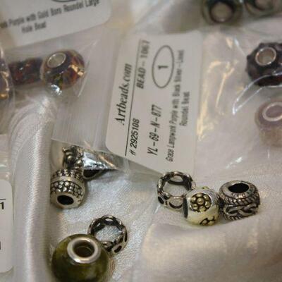 Quality beads! Strands, loose, Lapis, Malichite, Agate, Sterling, Carnelian, Artwork, Glass, Wedding Cake
