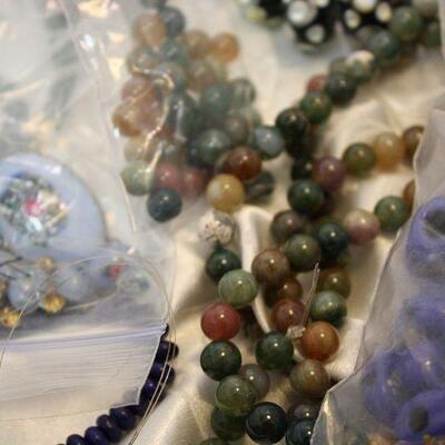 Quality beads! Strands, loose, Lapis, Malichite, Agate, Sterling, Carnelian, Artwork, Glass, Wedding Cake