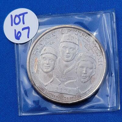 Lot 67: 1 oz. Silver Coin â€“ Rookie of the Year Aâ€™s