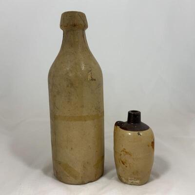 -42- VINTAGE | Stoneware Bottle & Jug 