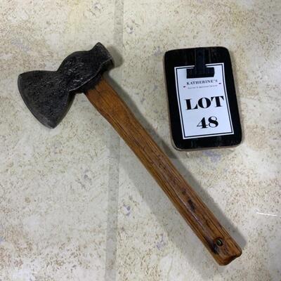 -48- VINTAGE | Unmarked Rustic Axe | Hatchet