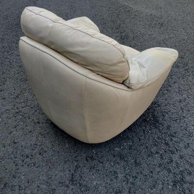 Lot #20 Natuzzi White Leather Armchair