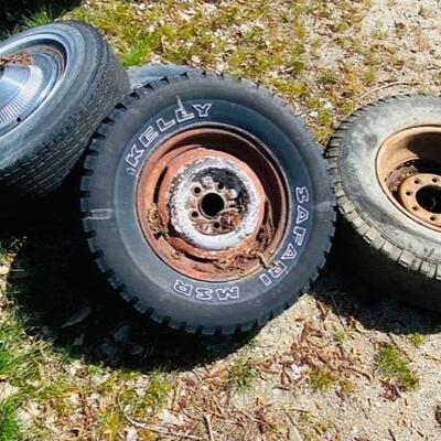 Lot of Tires, Tractor Tires & Others