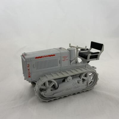 -66- ERTL | Caterpillar Tractor Die-Cast Model