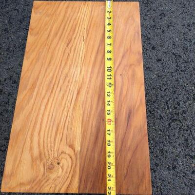 Lot 21 Shelf