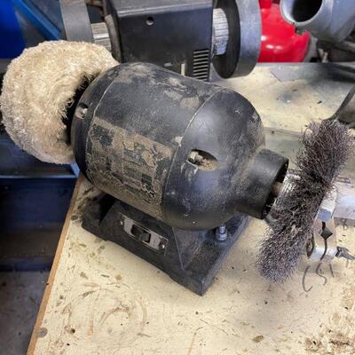 Bench top polisher / wire wheel