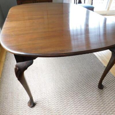 Nice Solid Wood Walnut Dining Table with Two Leaves and Protective Pad Cover 64