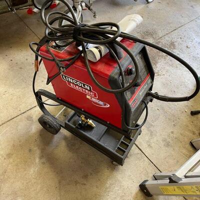 Lincoln Electric Weld=Pak 100 Welder