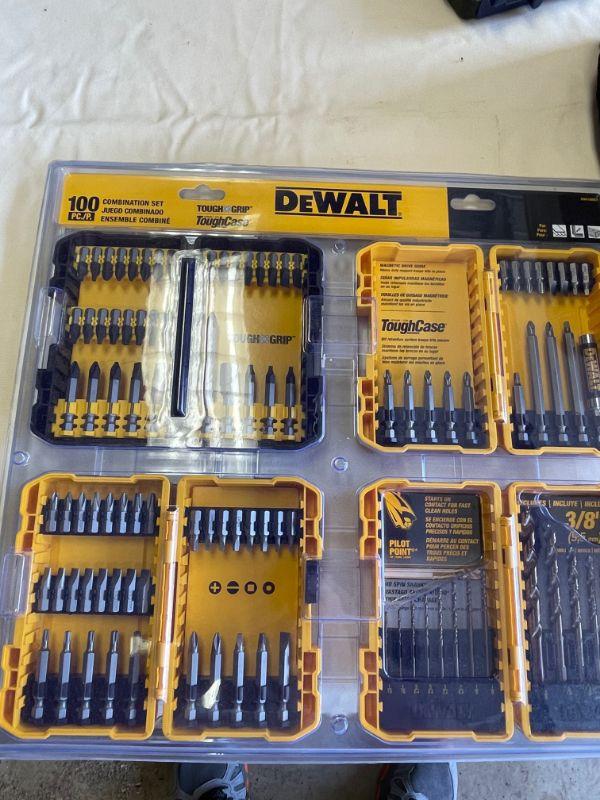 Dewalt 100 piece combination set NIB