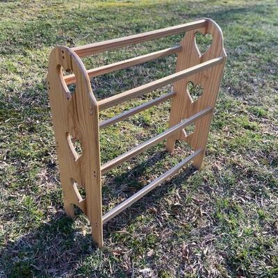 Handcrafted Quilt Holder 