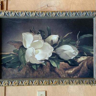 Large Frame (Magnolia print in fair condition),