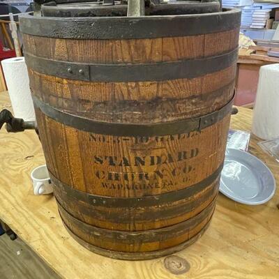 Standard Churn Company Antique churn 