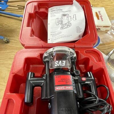 Craftsman electronic plunge router