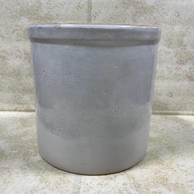 -101- 2 Gallon Buck Eye Pottery Crock | Stoneware