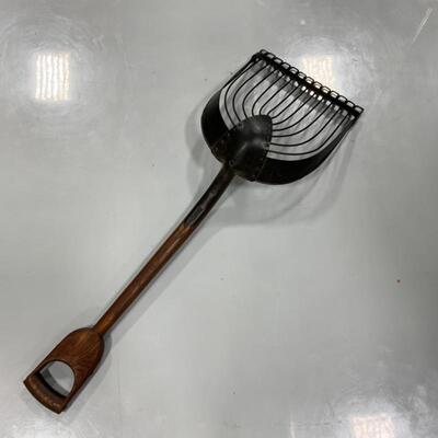 -111- VINTAGE | Coal Shovel | Wood Handled | Unique