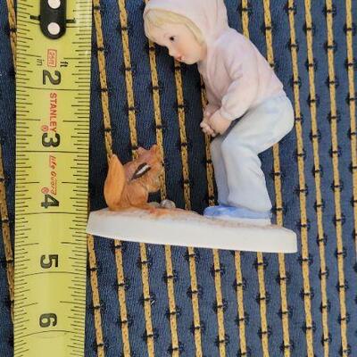 Lot 17: Vintage Frances Hook Collectible Figure 