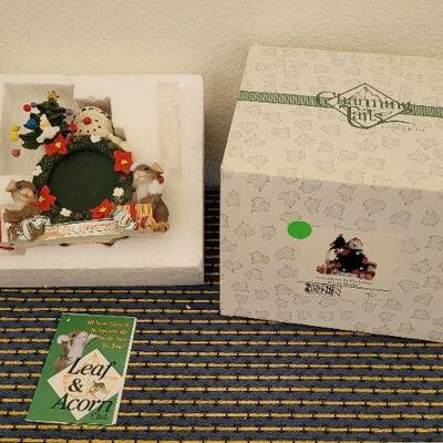 Lot 18: Vintage New CHARMING TAILS Christmas Figure