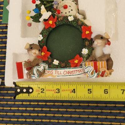 Lot 18: Vintage New CHARMING TAILS Christmas Figure