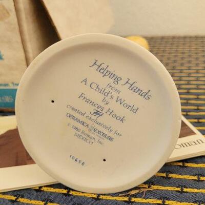 Lot 20: Vintage Frances Hook Collectible Figure 