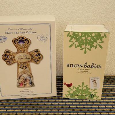 Lot 22: (2) Vintage New Collectibles - PRECIOUS MOMENTS & SNOWBABIES 