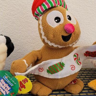 Lot 28: (3) New Christmas Stuffed Animals 