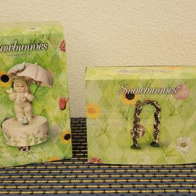 Lot 29: (2) New SNOWBABIES Collectible Figures