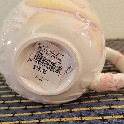 Lot 32: New Hallmark Mug w/ Spoon 
