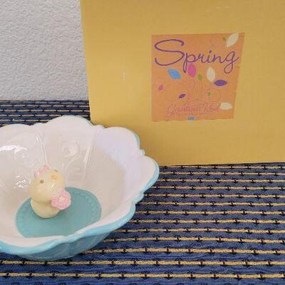Lot 33: New Hallmark Spring Deco Bowl