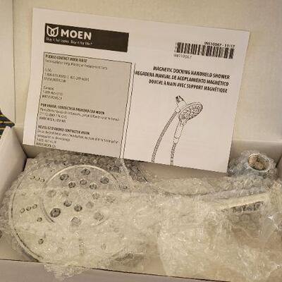 Lot 35: New MOEN 3662EP 6-Function Chrome Hand Held Shower