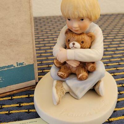 Lot 37: Vintage Frances Hook Collectible Figure 