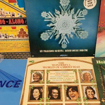 Lot 41: Vintage Vinyl Records Assortment Christmas 