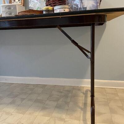 Lot 19 - 6 foot table with contents