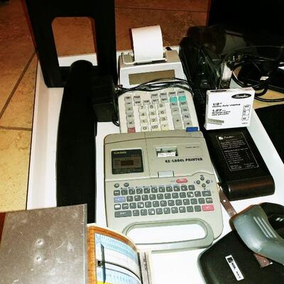 Office small equipment lot, giant stapler