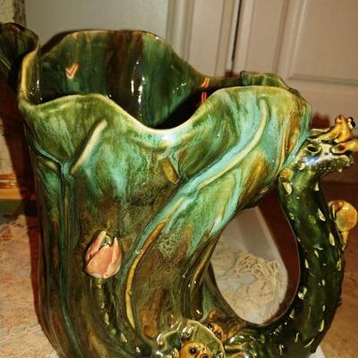 Country Lamp, handmade paper, & Majolica Frogs pitcher 