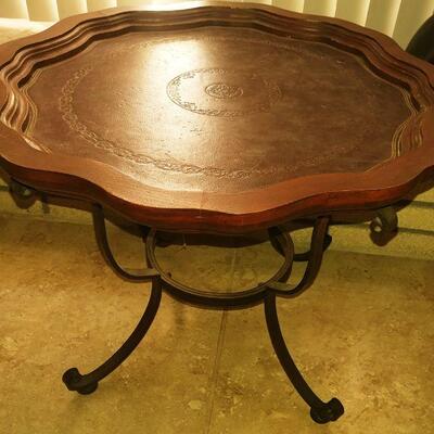 Embossed leather wood table curved legs - 20Hx25W"