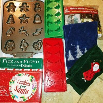 Christmas Lot of Kichen Goodies