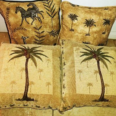 Palm pillows - set of 4 - clean