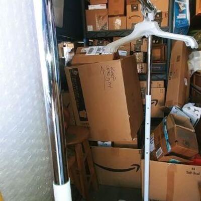 Heavy Crowd Stand, Humidifier, Table, toolbox