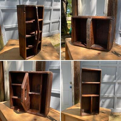 4 Primitive Tool Boxes for Display