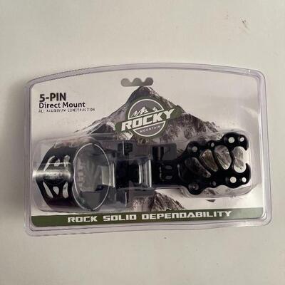 Ricky Five Pin Direct Mount Hunting Bow Attachment 